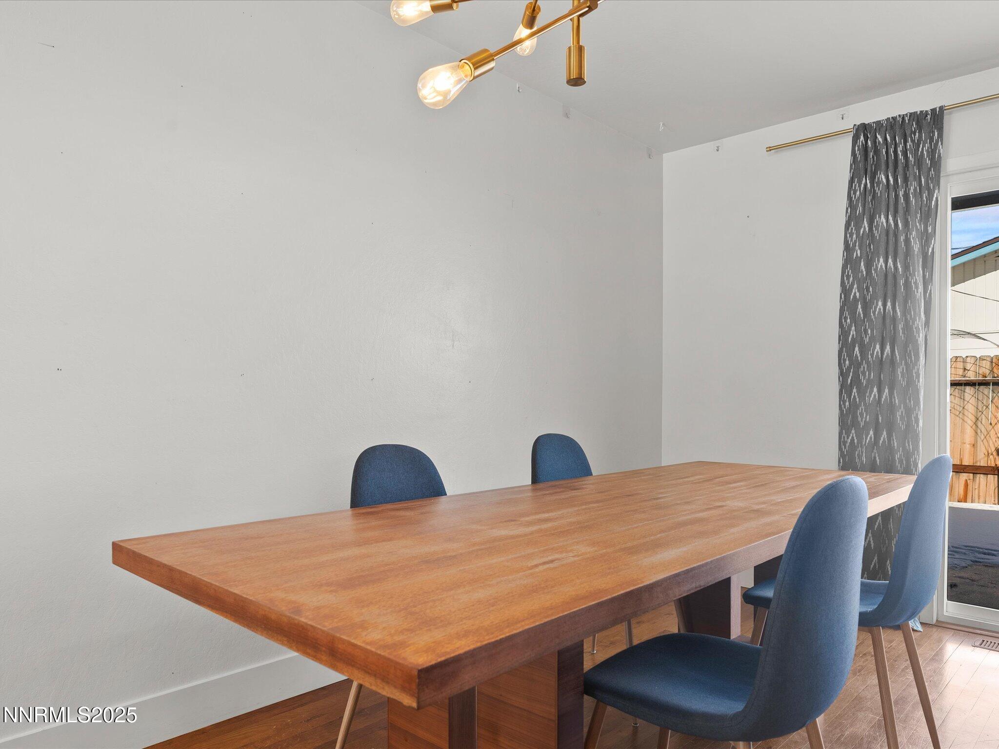 16-301 Hillcrest Dr-115