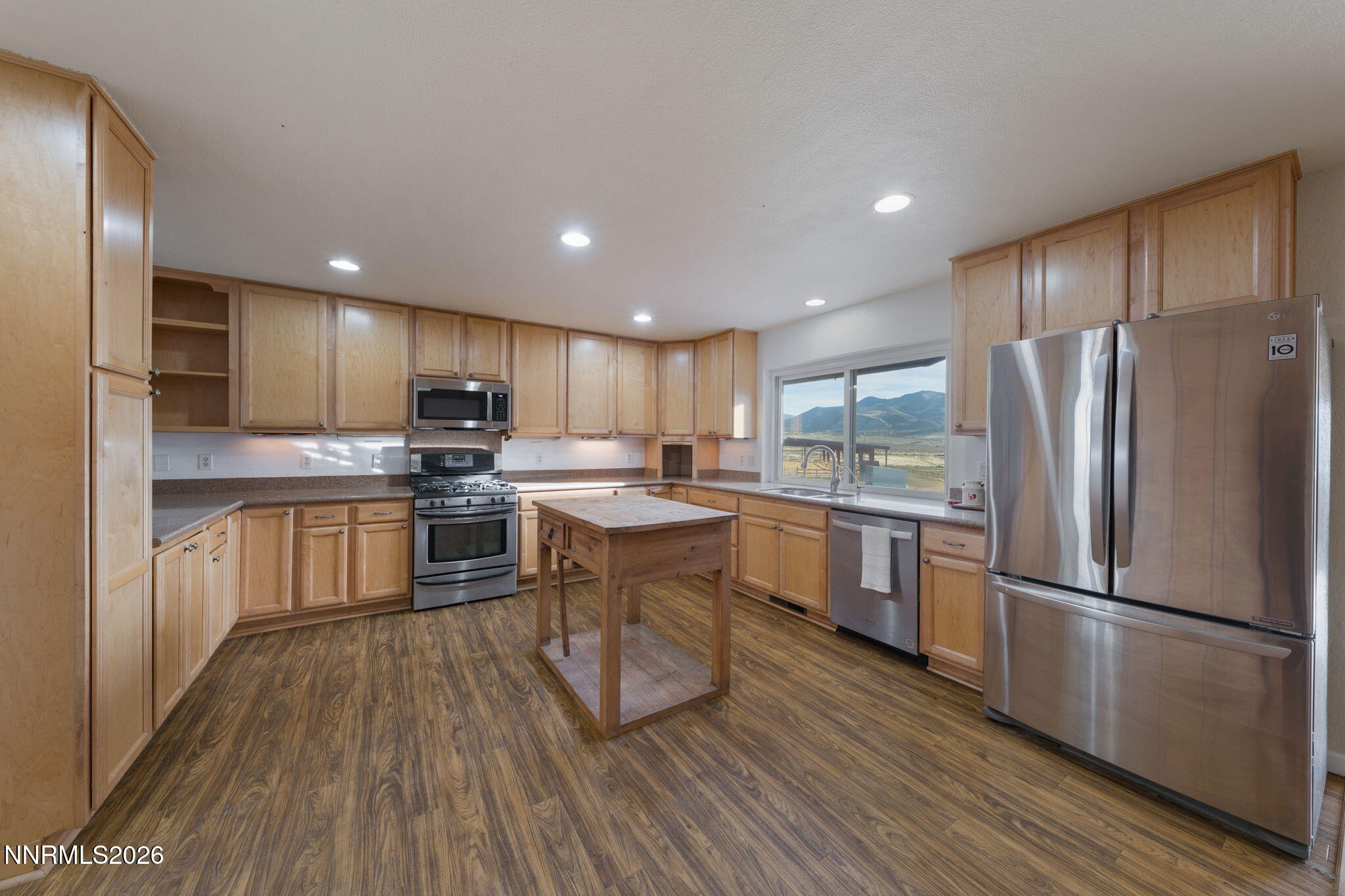 Reno, Nevada, 89510, United States, 7 Bedrooms Bedrooms, ,6 BathroomsBathrooms,Residential,Active,2027745