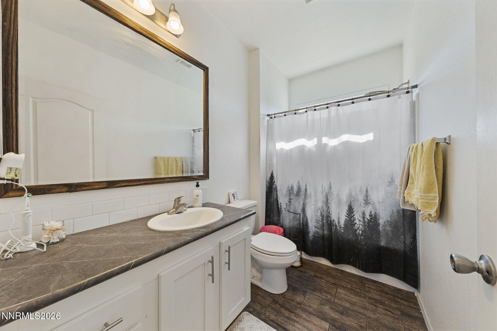 Reno, Nevada, 89510, United States, 7 Bedrooms Bedrooms, ,6 BathroomsBathrooms,Residential,Active,2027745