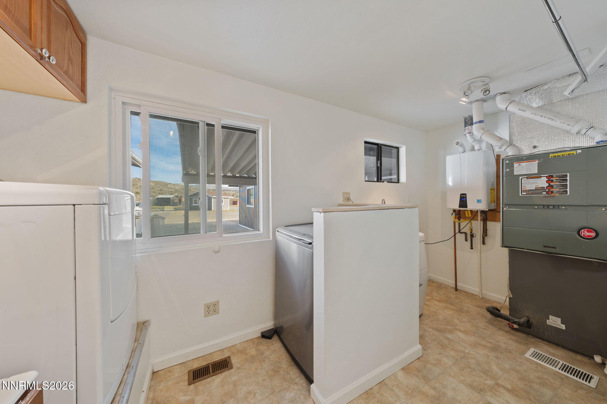 Reno, Nevada, 89510, United States, 7 Bedrooms Bedrooms, ,6 BathroomsBathrooms,Residential,Active,2027745