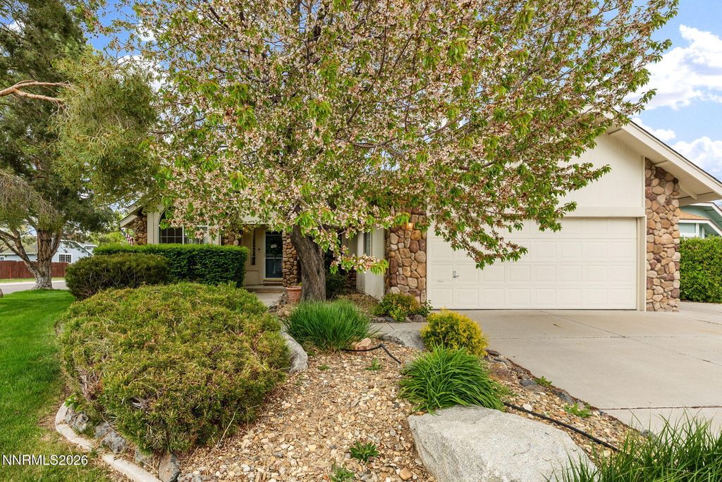 Photo of 1709 Lantana Drive, Minden, NV 89423 (MLS # 260004643)