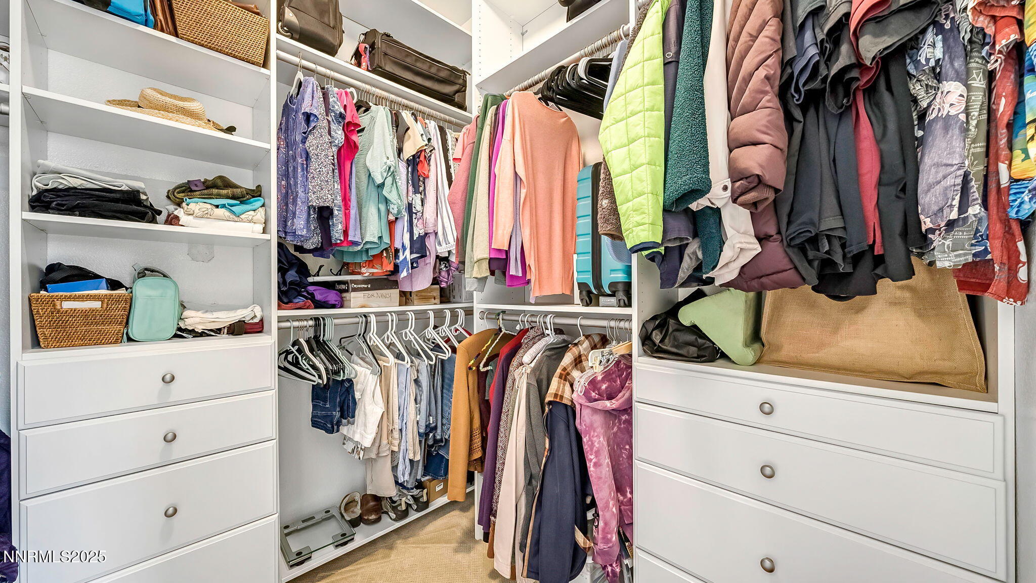 32-DSC00789_90_91_93-Edit