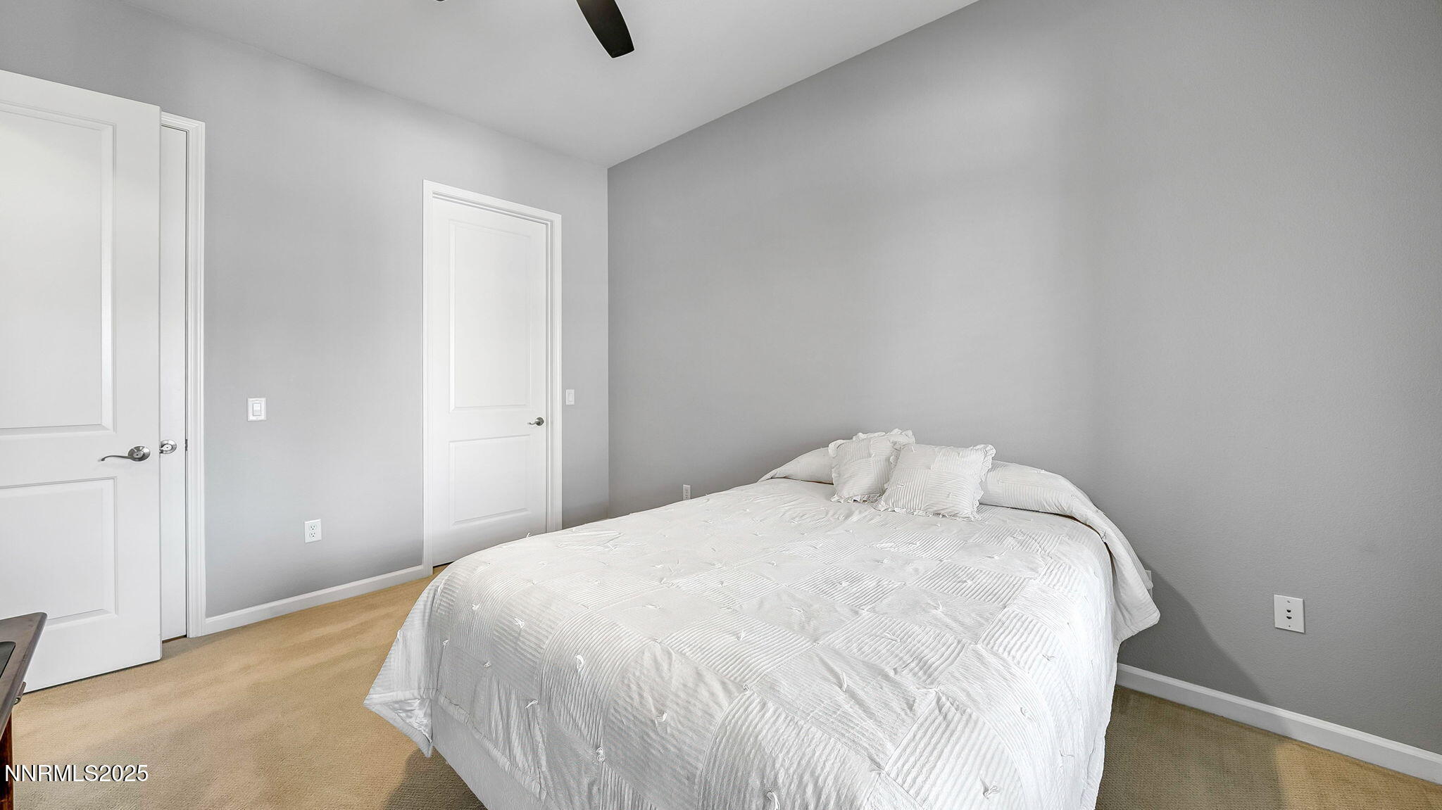 22-DSC00864_5_6_8-Edit