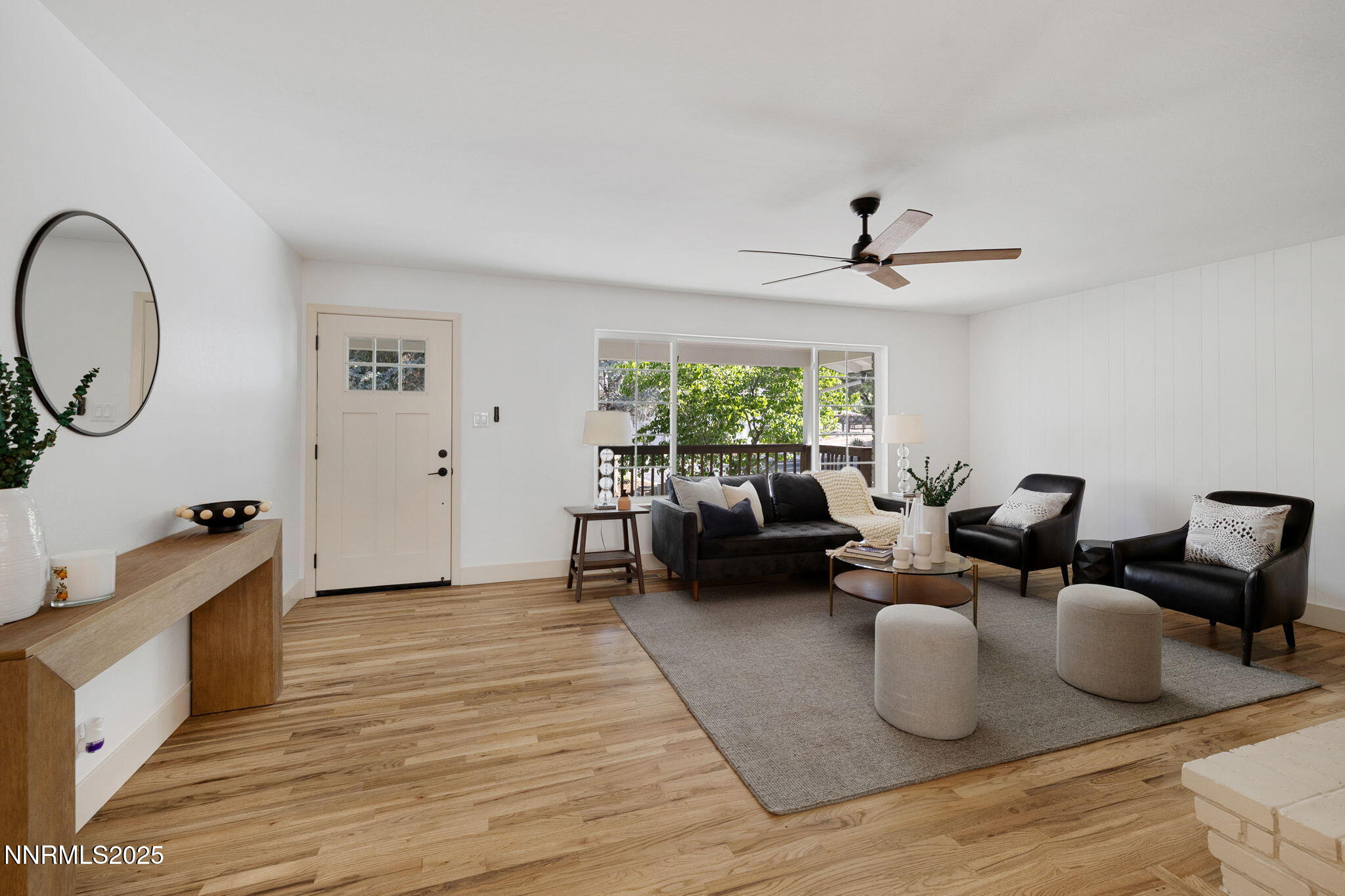 11-web-or-mls-50 Moore-12