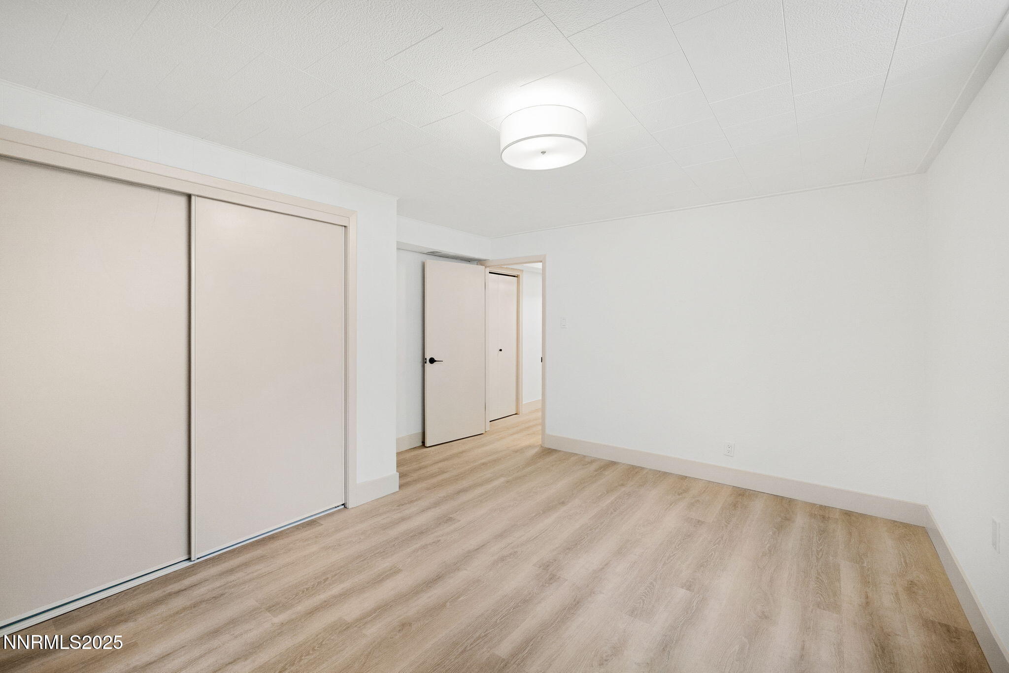 40-web-or-mls-50 Moore-41