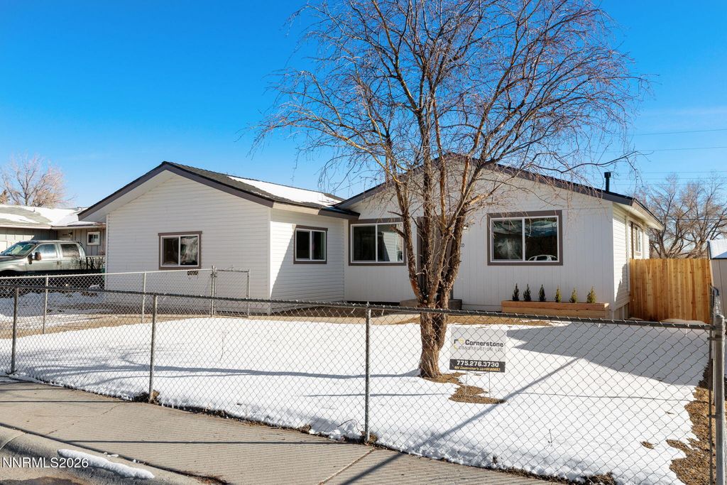Photo of 1470 Marne Drive, Reno, NV 89503 (MLS # 260000341)