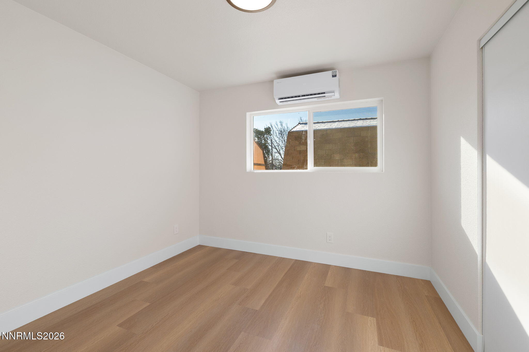 28-web-or-mls-0X3A1550