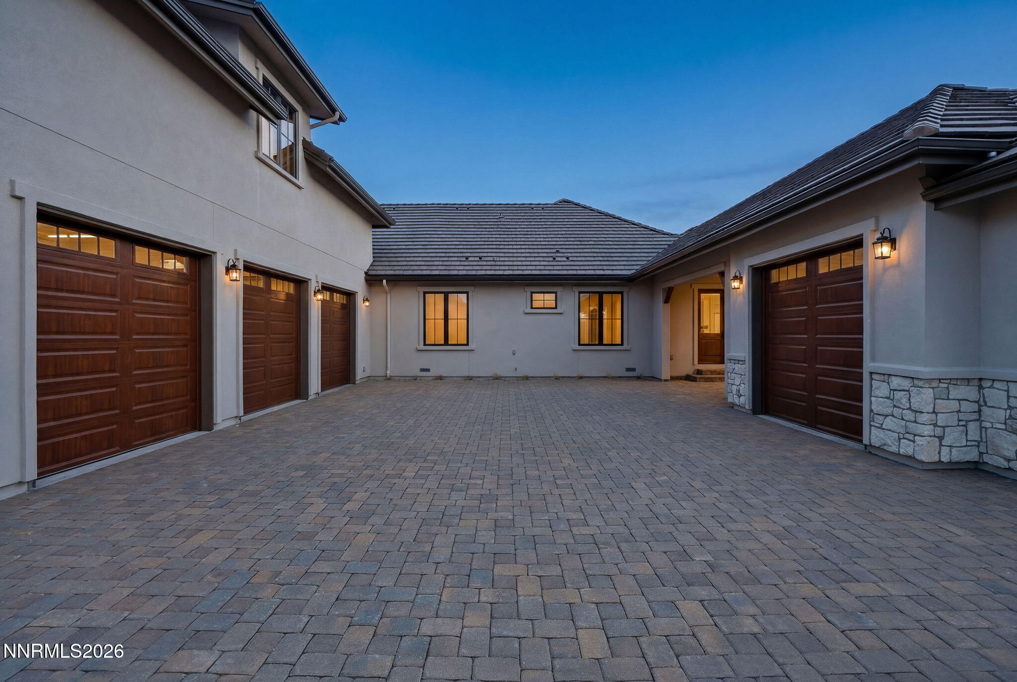 5885 Winding Ridge Drive