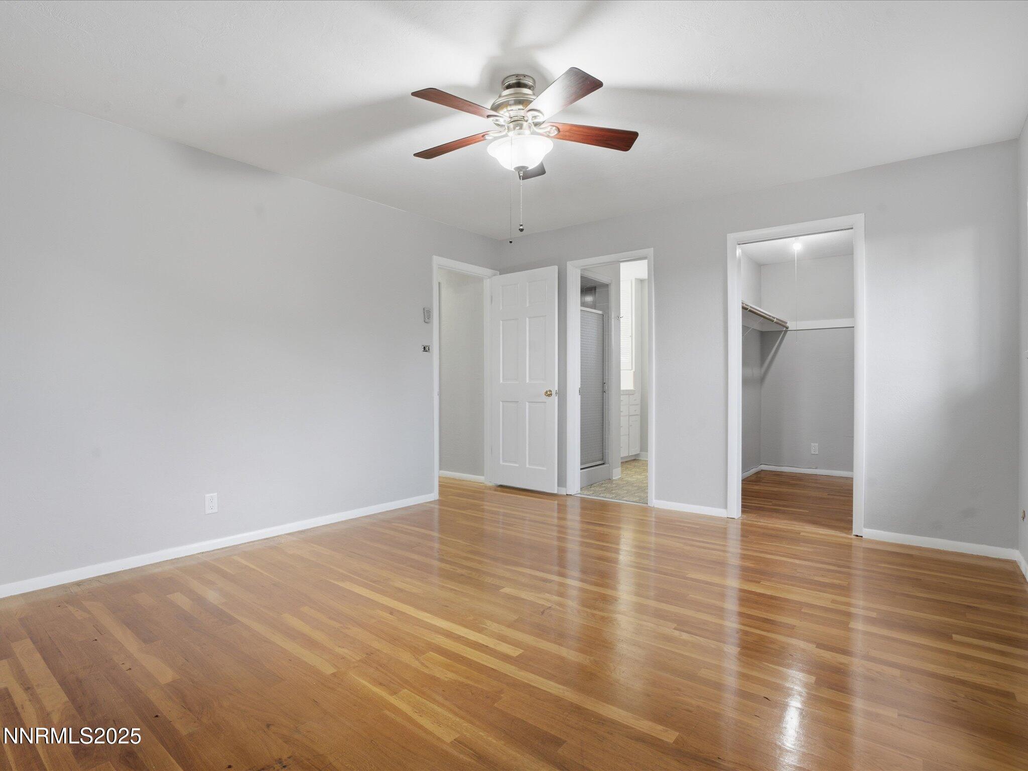 26-960 W 12th St-125