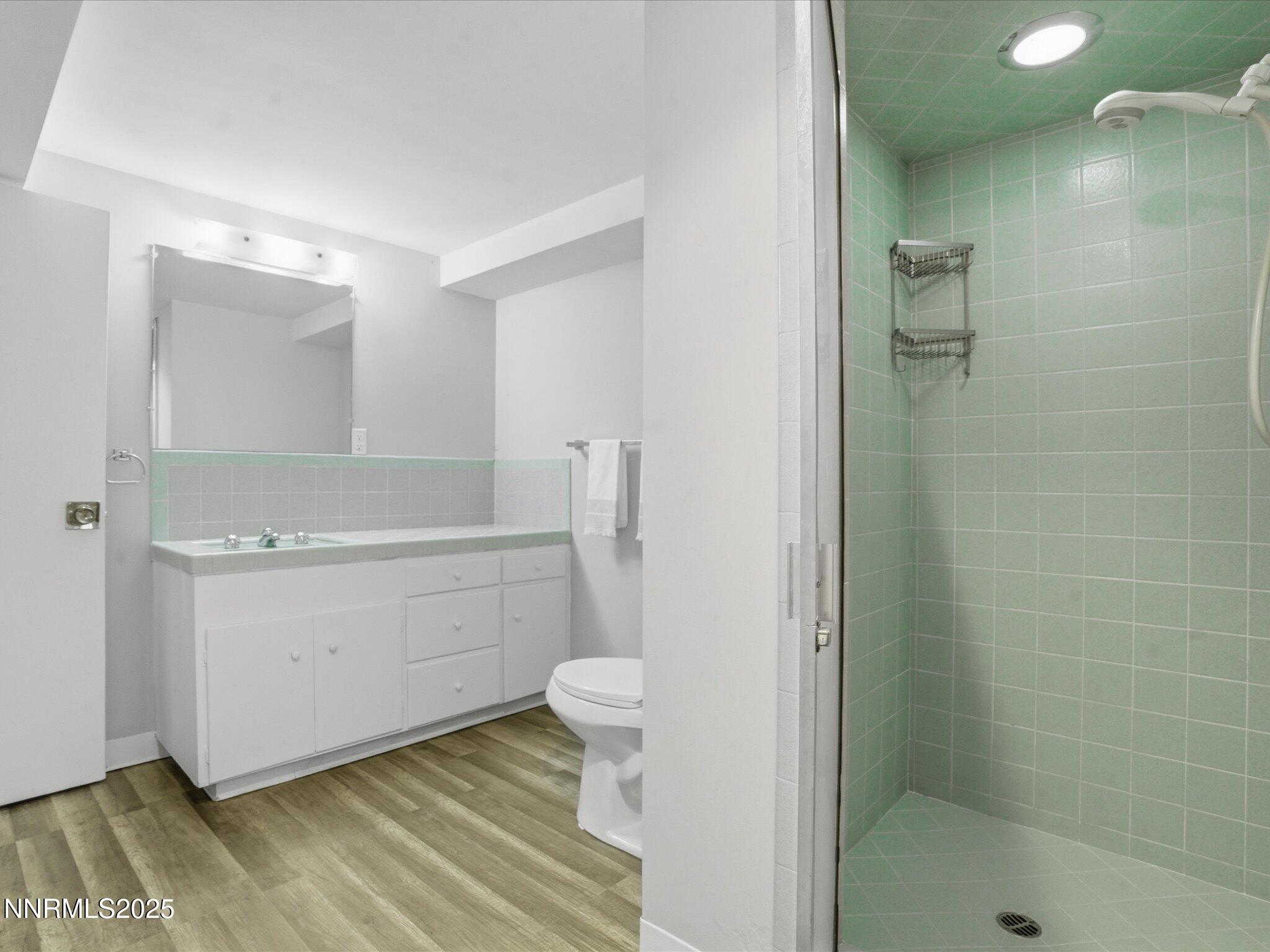 55-960 W 12th St-154