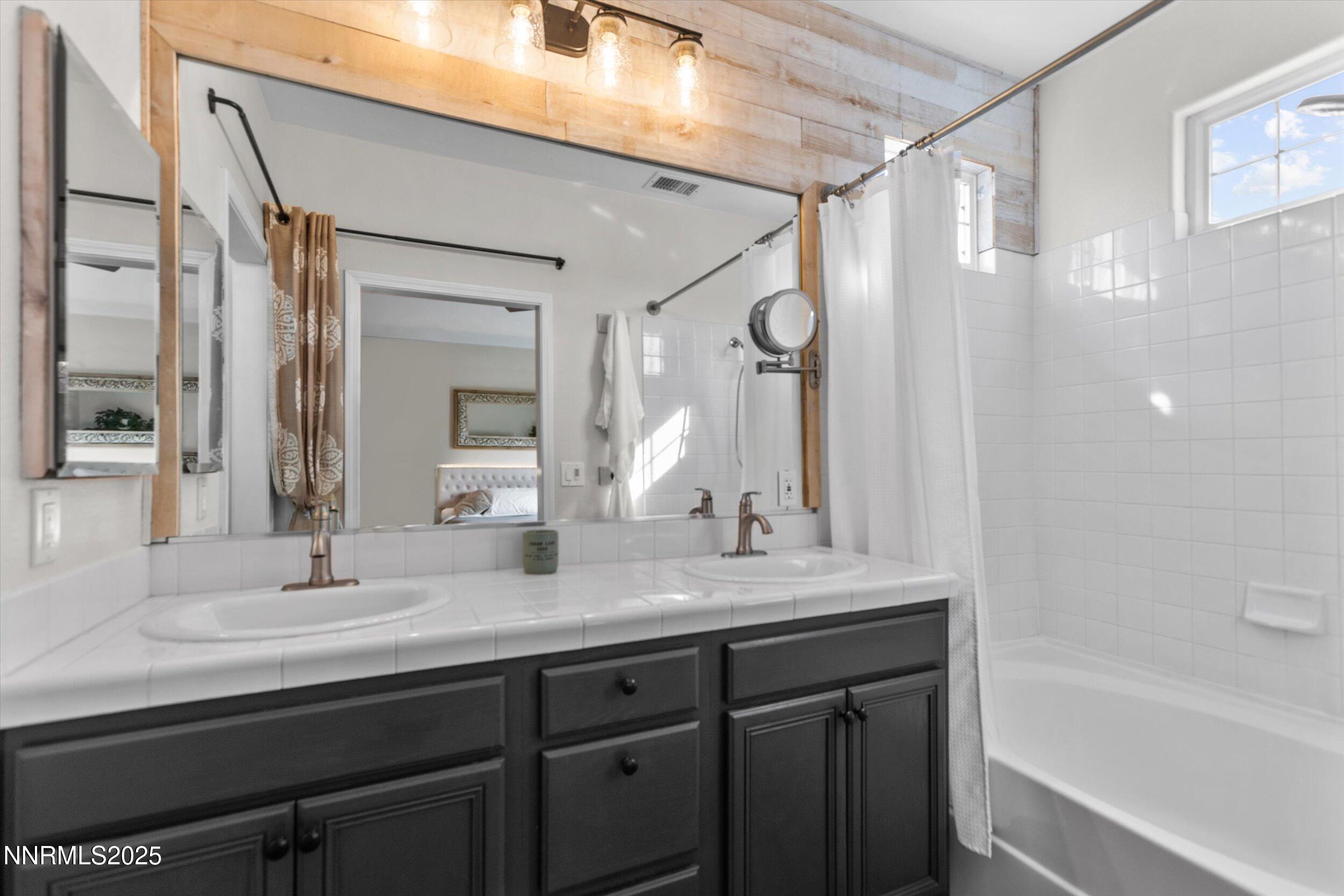 2-Photo 30-10-25, 02 20 03