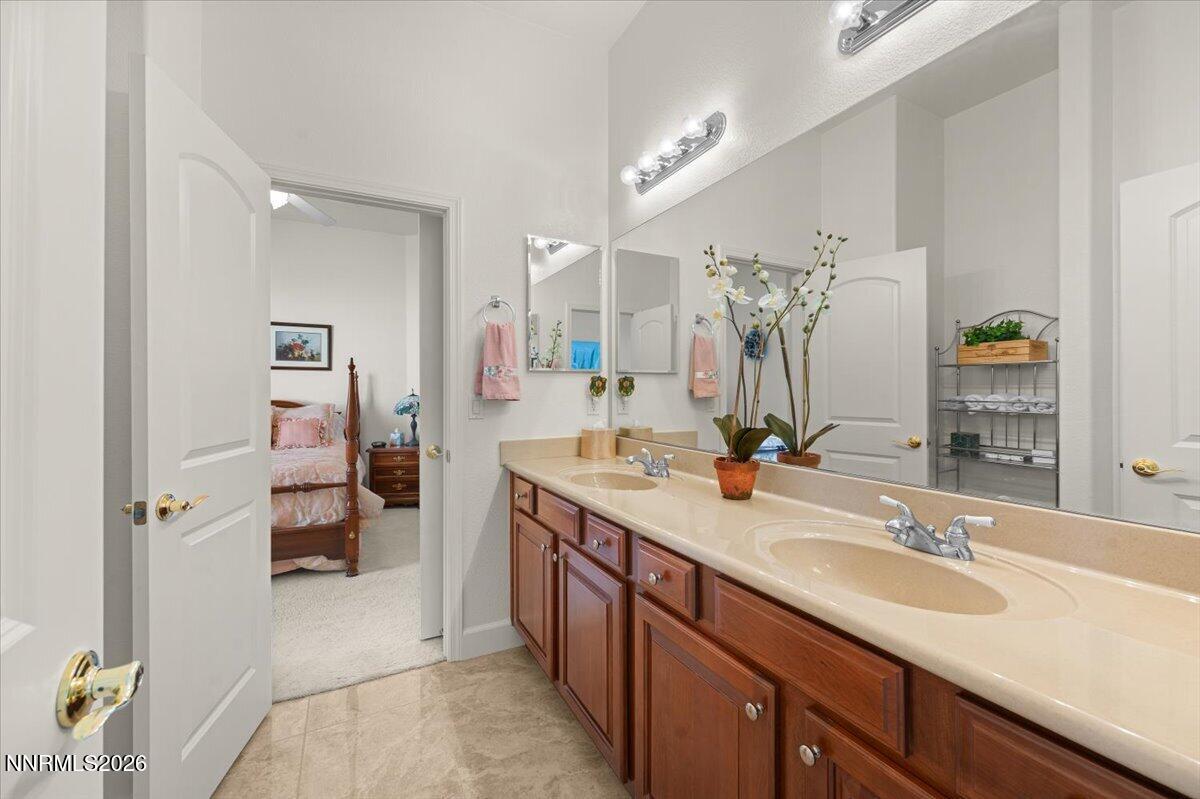 Sparks, Nevada, 89441, United States, 5 Bedrooms Bedrooms, ,4 BathroomsBathrooms,Residential,Active,2035694