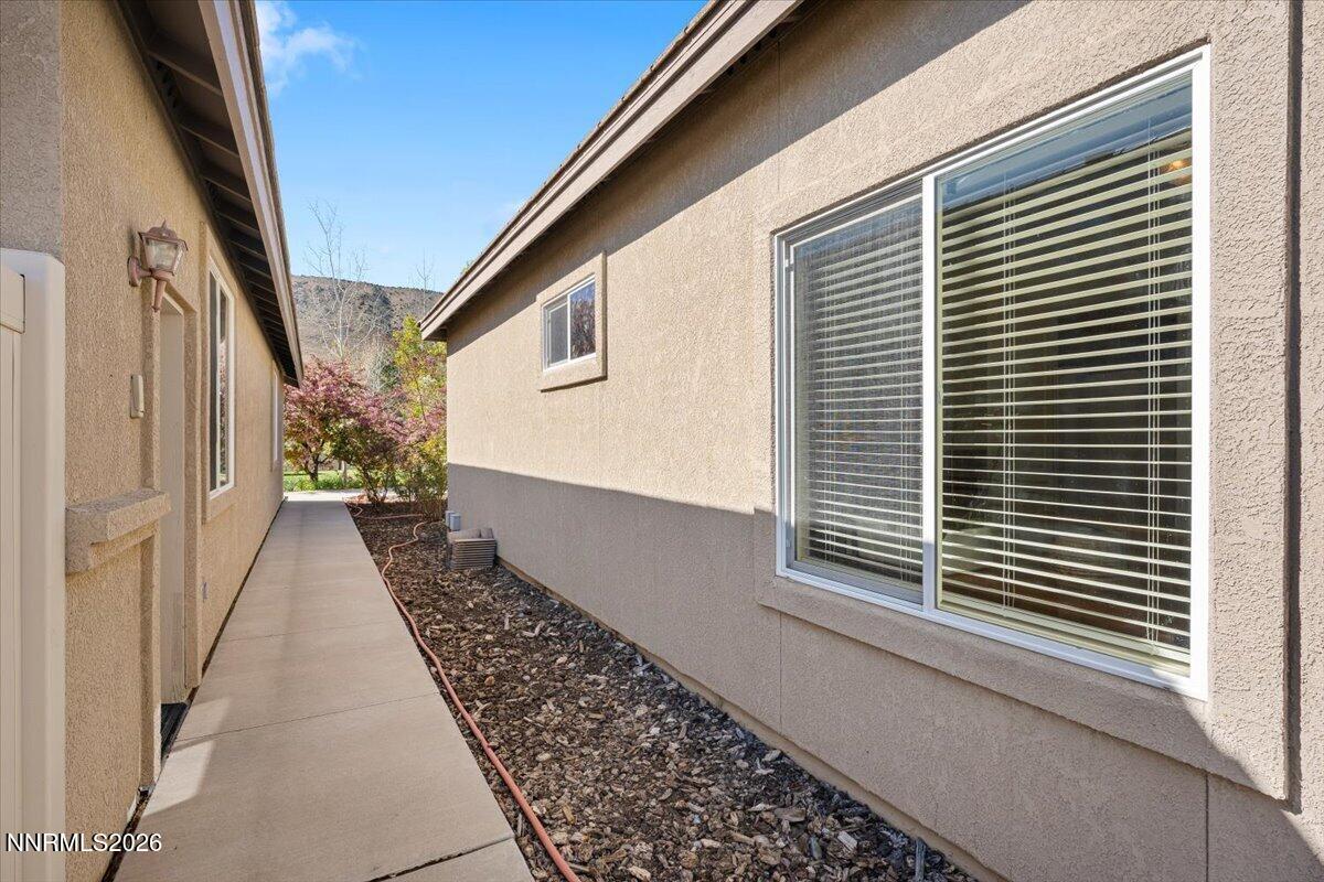 Sparks, Nevada, 89441, United States, 5 Bedrooms Bedrooms, ,4 BathroomsBathrooms,Residential,Active,2035694