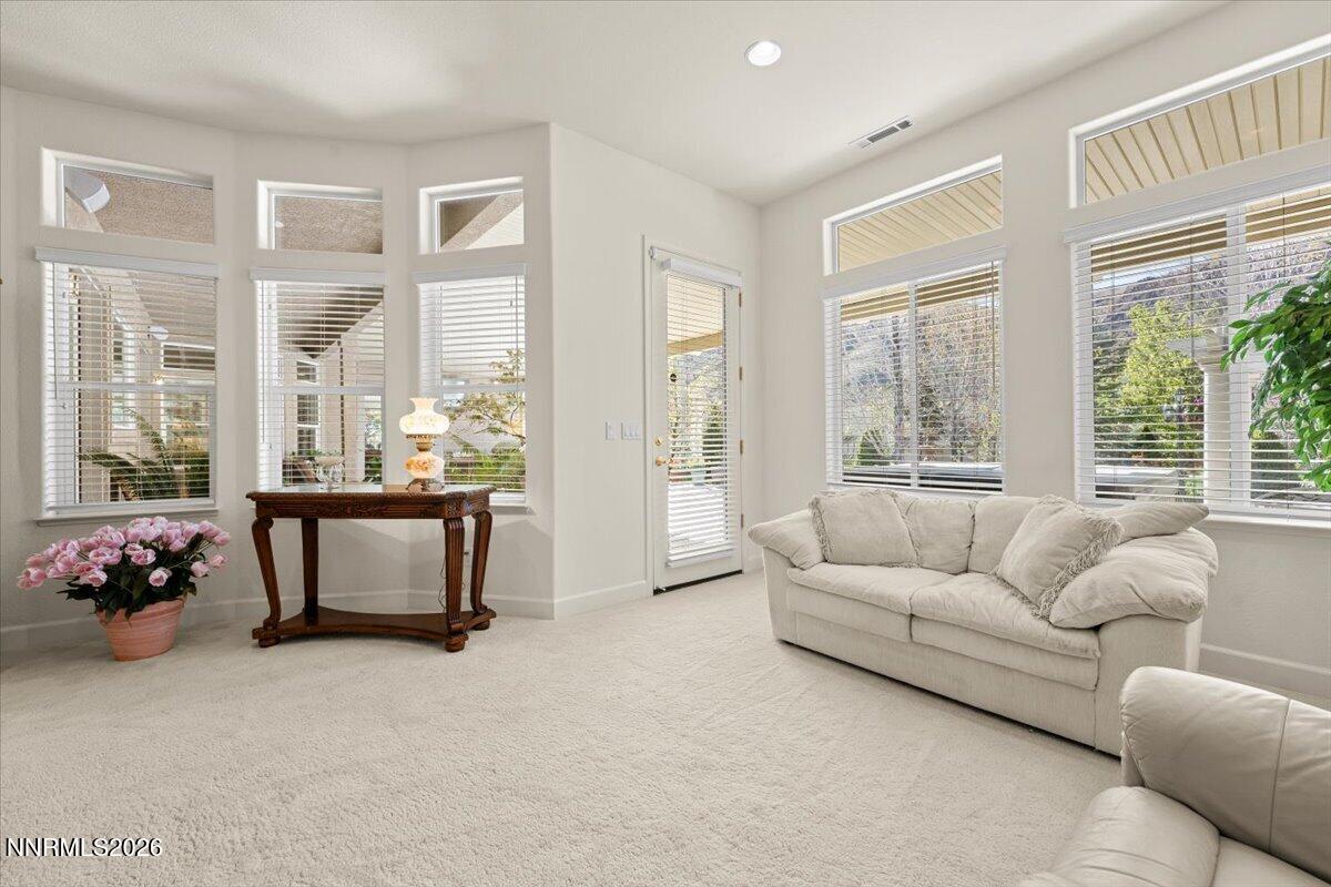 Sparks, Nevada, 89441, United States, 5 Bedrooms Bedrooms, ,4 BathroomsBathrooms,Residential,Active,2035694