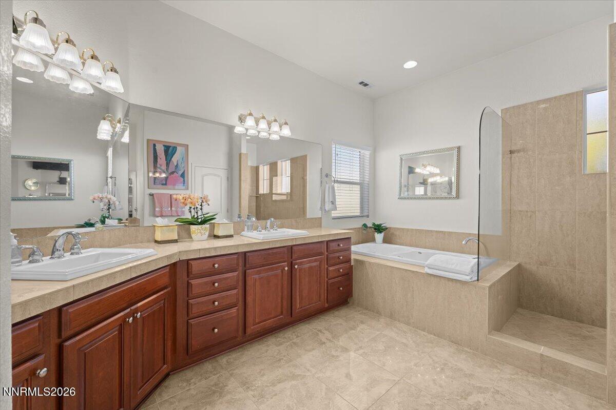 Sparks, Nevada, 89441, United States, 5 Bedrooms Bedrooms, ,4 BathroomsBathrooms,Residential,Active,2035694