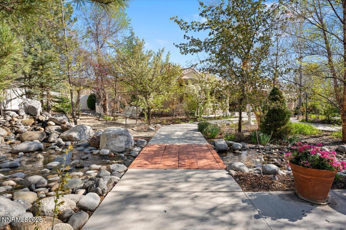 Sparks, Nevada, 89441, United States, 5 Bedrooms Bedrooms, ,4 BathroomsBathrooms,Residential,Active,2035694