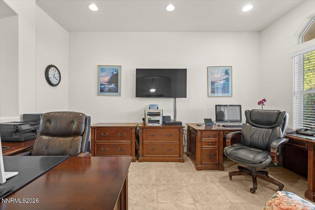 Sparks, Nevada, 89441, United States, 5 Bedrooms Bedrooms, ,4 BathroomsBathrooms,Residential,Active,2035694