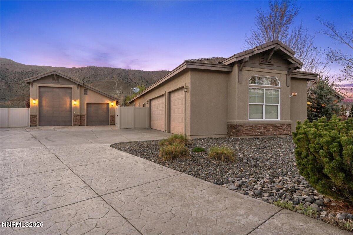 Sparks, Nevada, 89441, United States, 5 Bedrooms Bedrooms, ,4 BathroomsBathrooms,Residential,Active,2035694