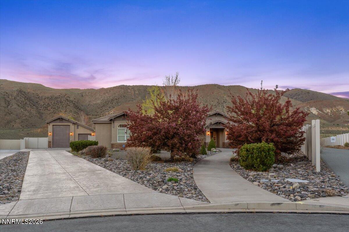Sparks, Nevada, 89441, United States, 5 Bedrooms Bedrooms, ,4 BathroomsBathrooms,Residential,Active,2035694