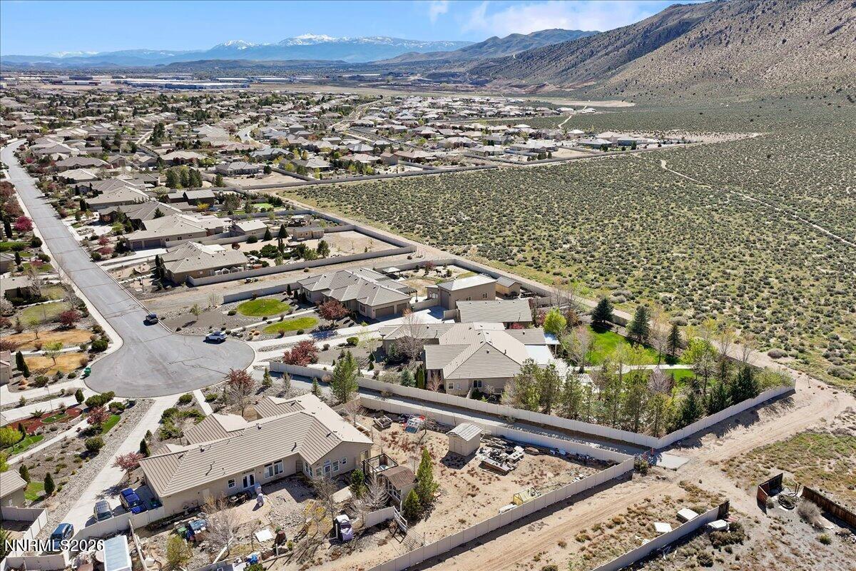 Sparks, Nevada, 89441, United States, 5 Bedrooms Bedrooms, ,4 BathroomsBathrooms,Residential,Active,2035694