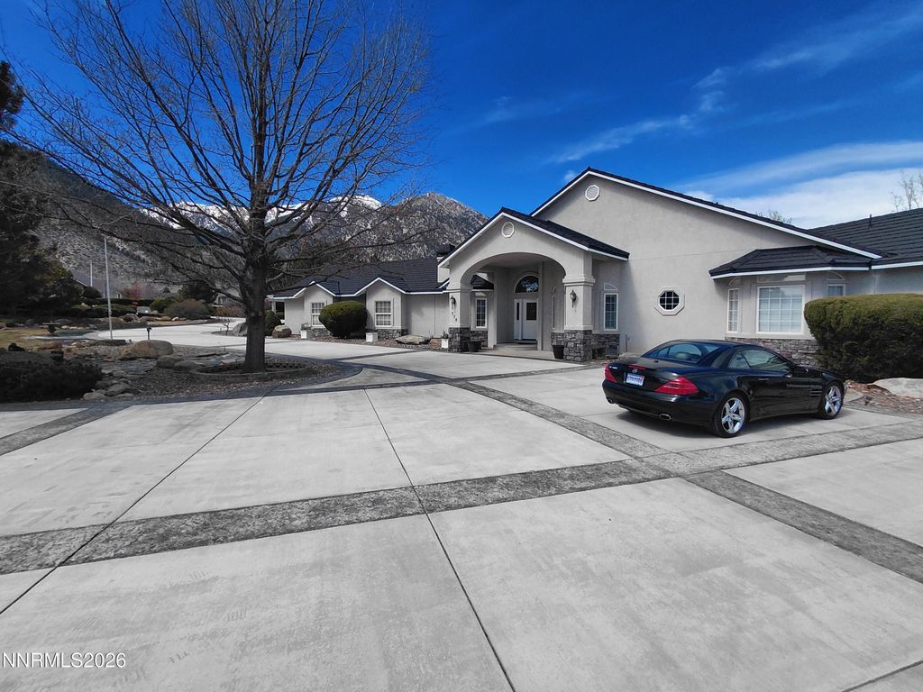 Photo of 770 Gansberg Court, Gardnerville, NV 89460 (MLS # 260003519)