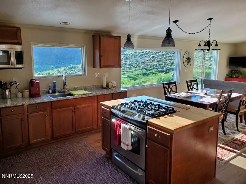 20230616_070614 (Custom)