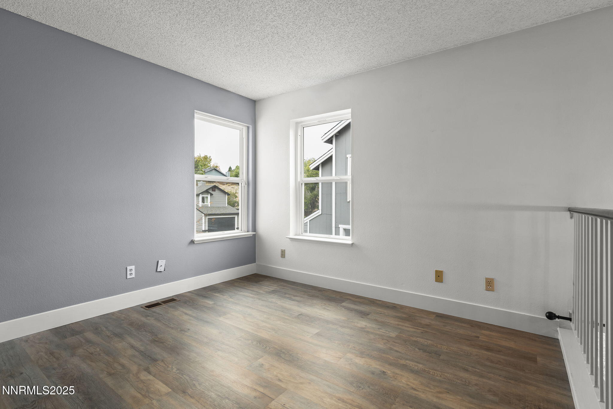 18-web-or-mls-_DSC0107