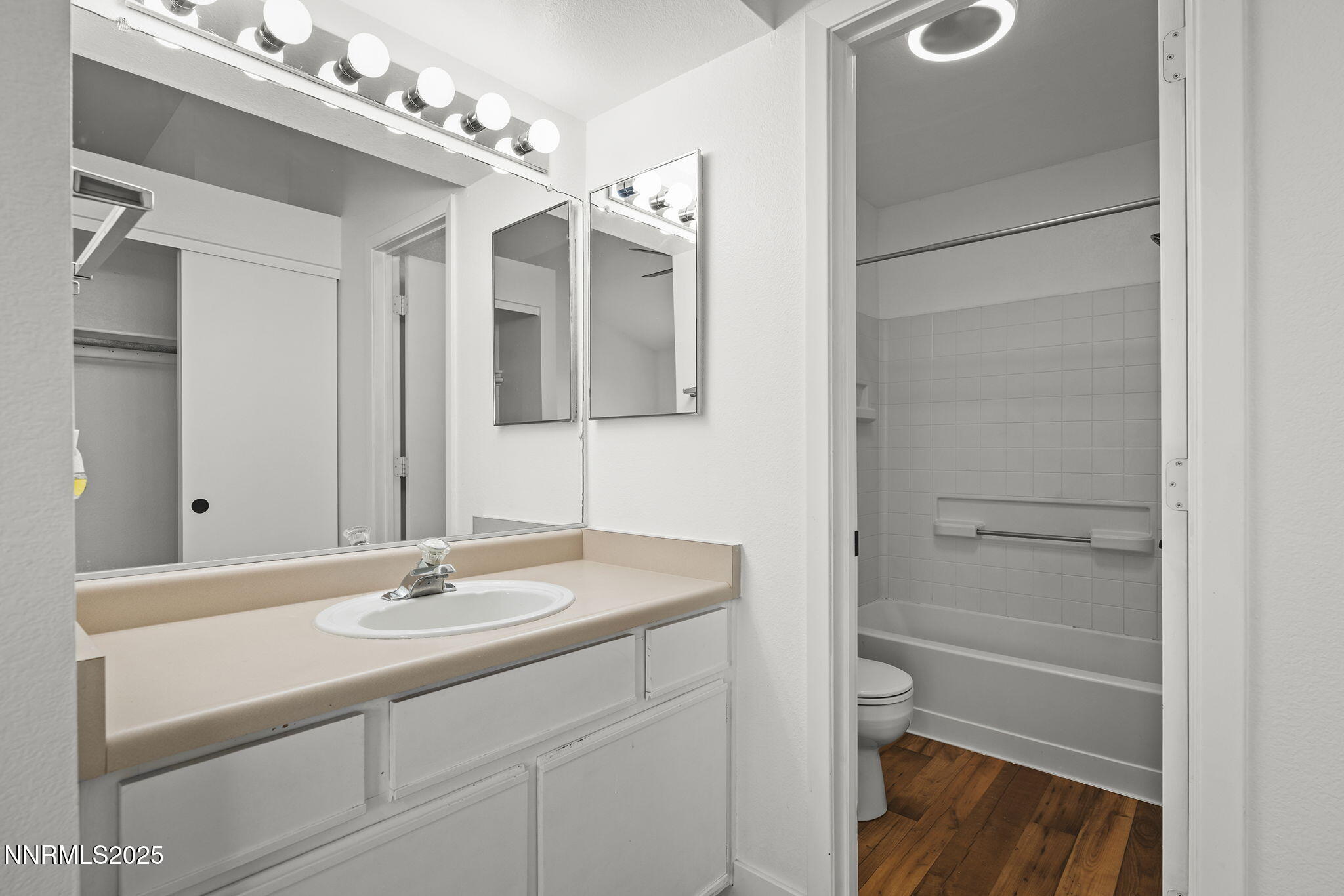 21-web-or-mls-_DSC0103