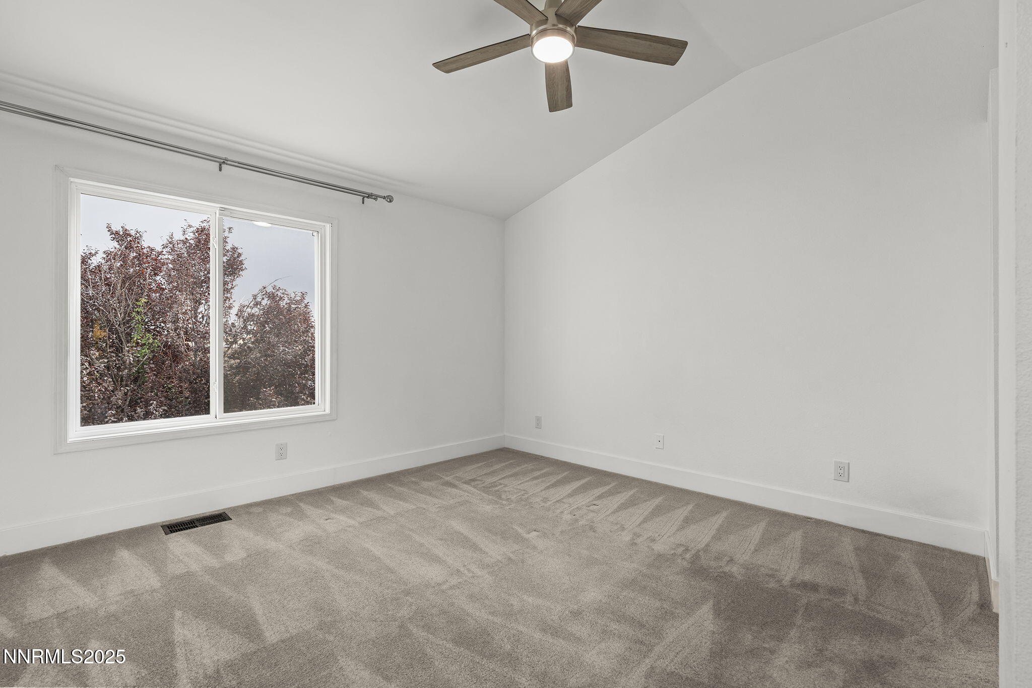 19-web-or-mls-_DSC0094