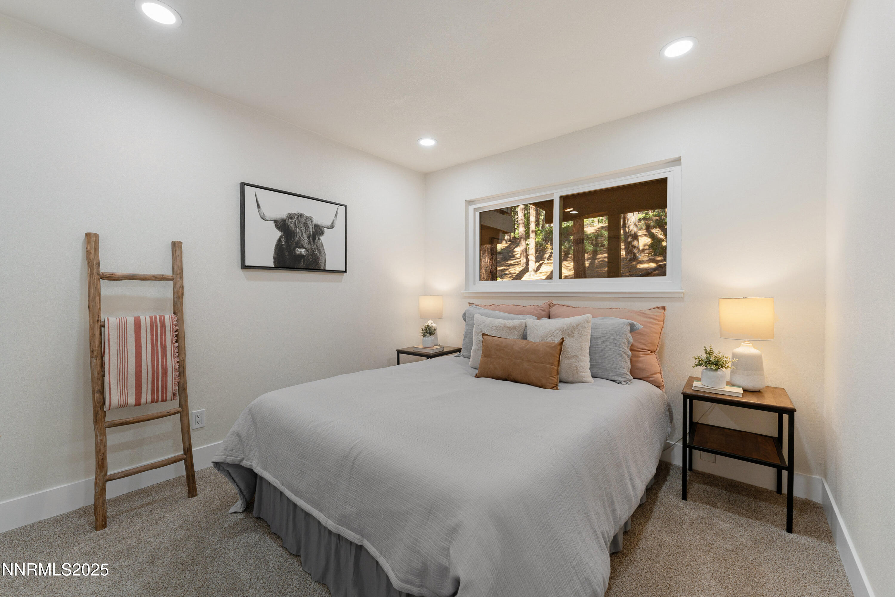 015_8-print-a7402873_755