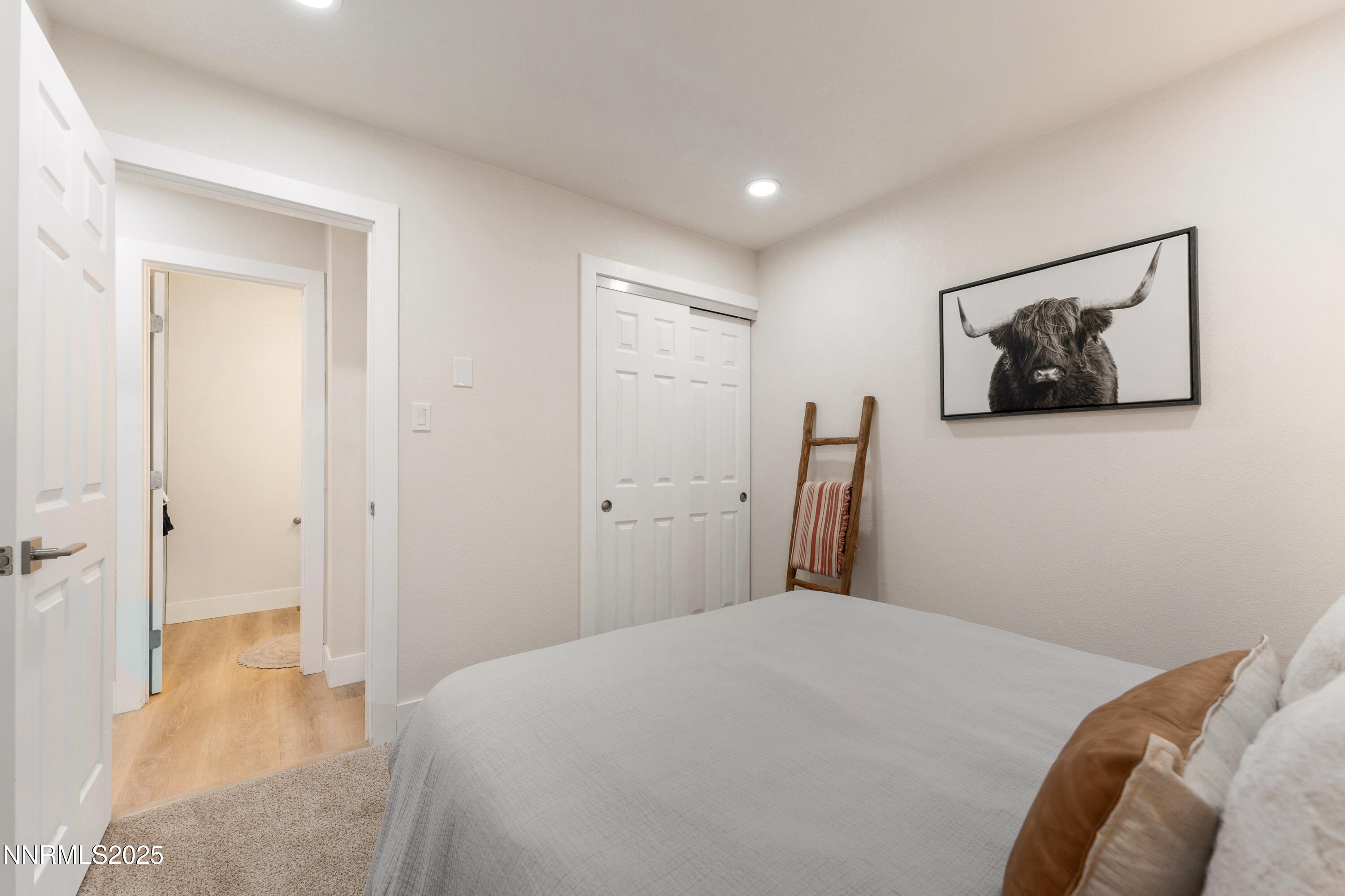 016_16-print-a7402880_798