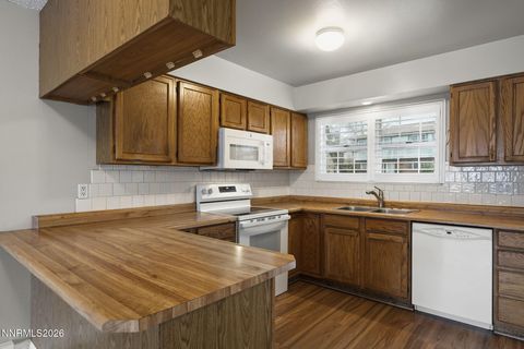 MLS: 260003757