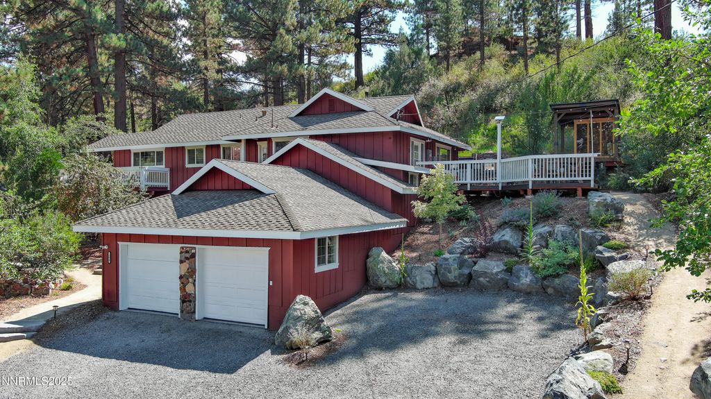 Photo of 160 Laramie Street, Markleeville, CA 96120 (MLS # 260000309)