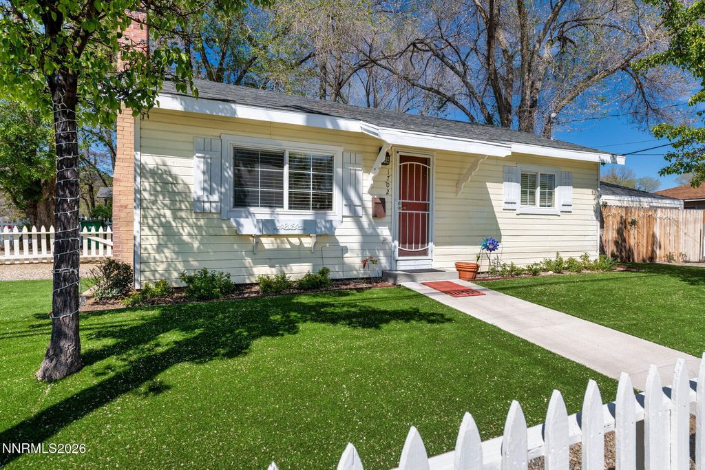 Photo of 1702 N Stewart Street, Carson City, NV 89706 (MLS # 260004584)