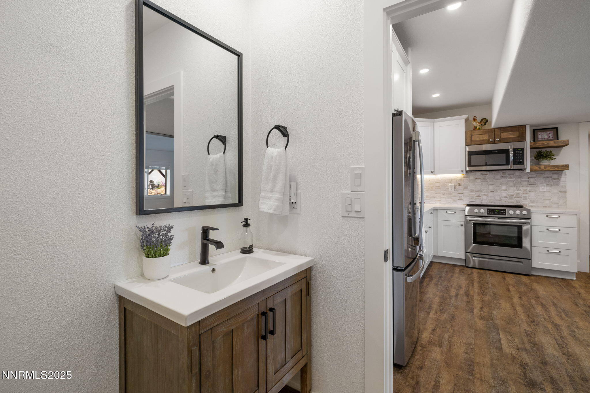 64-web-or-mls-13205 Welcome Way-37