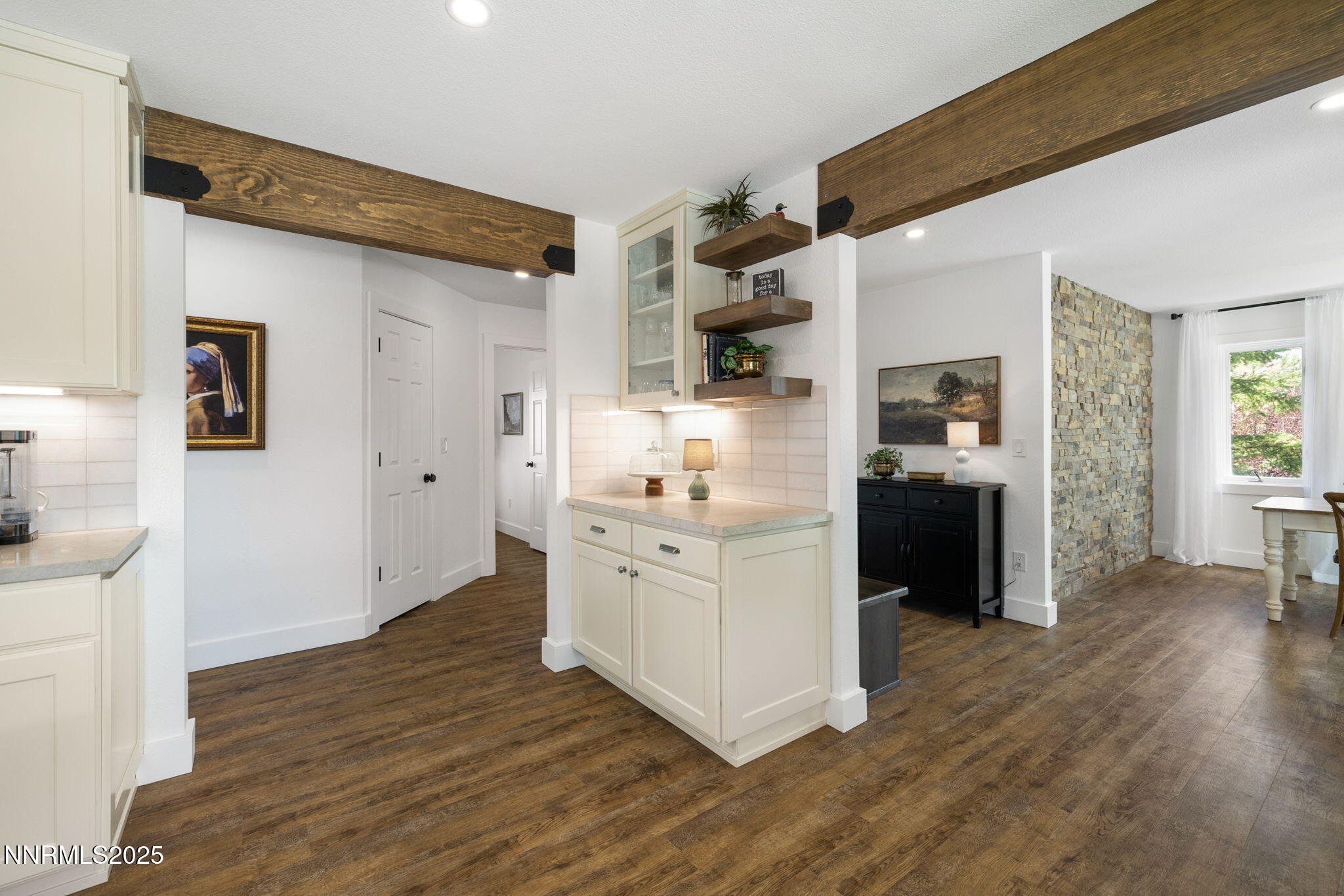 37-web-or-mls-13205 Welcome Way-10