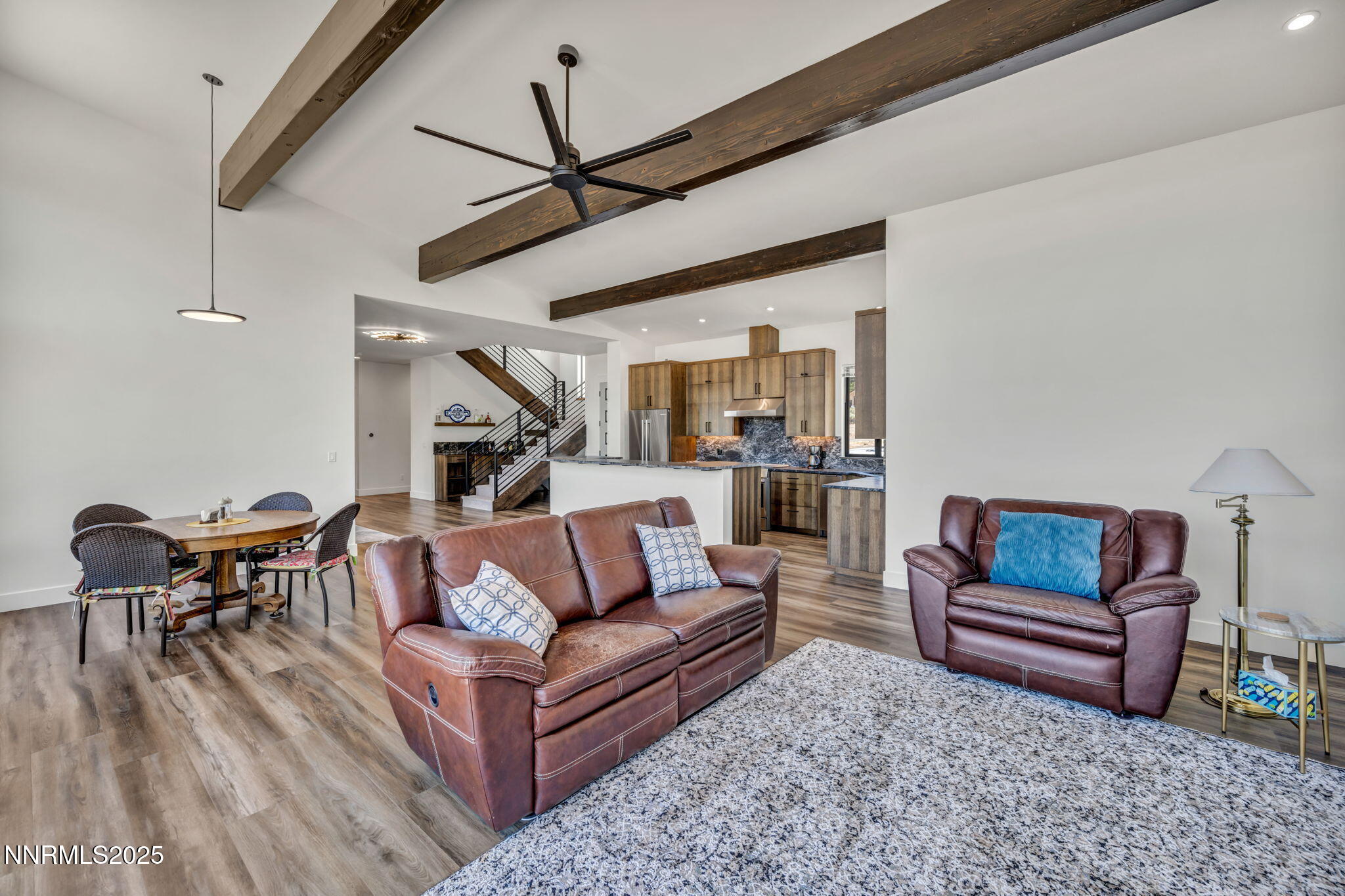 48-web-or-mls-1971-comstock-dr