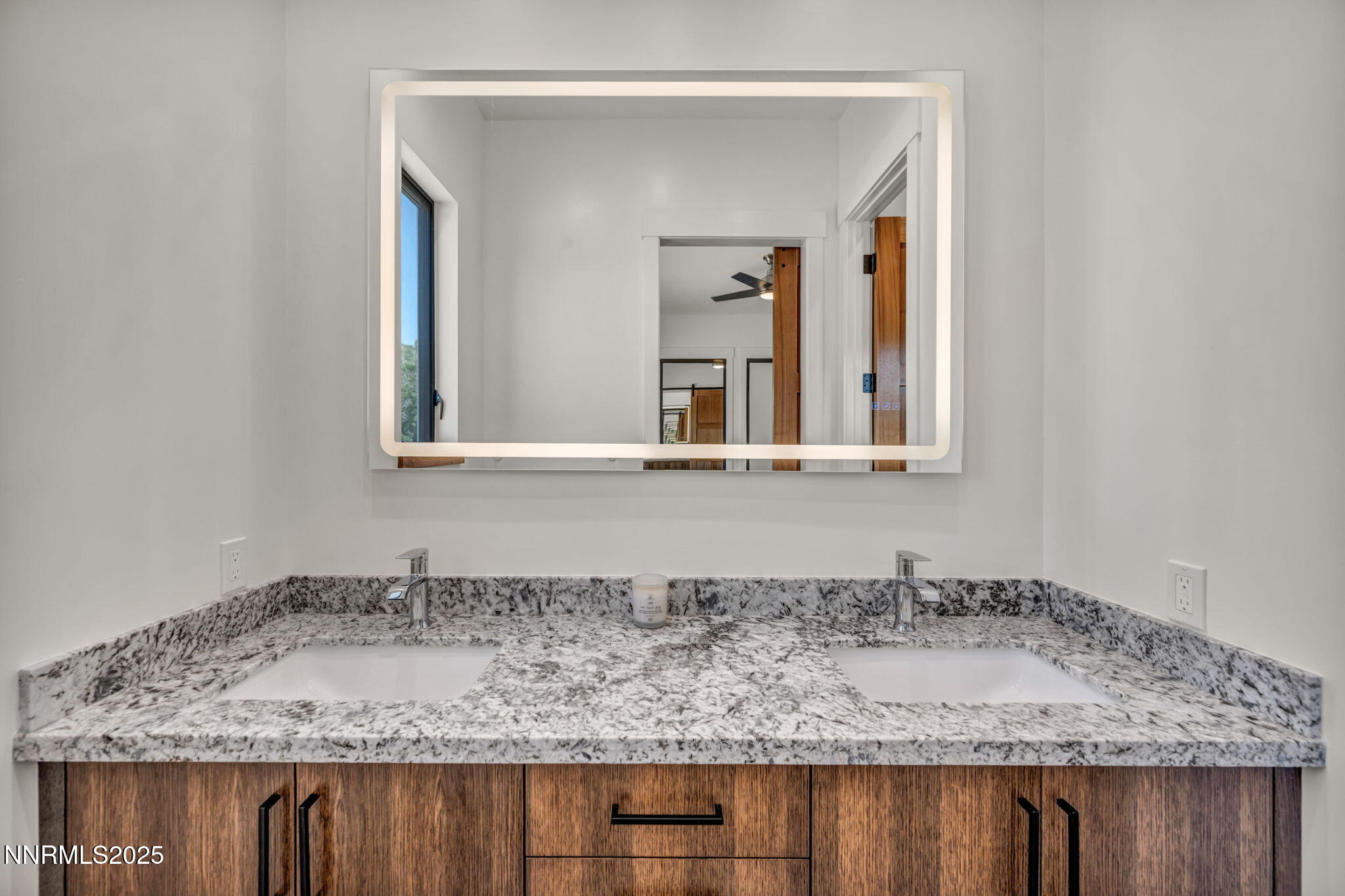 62-web-or-mls-1971-comstock-dr