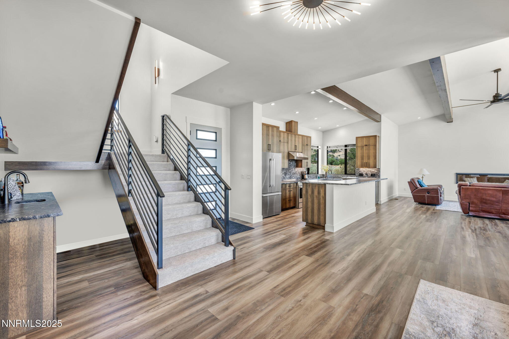 89-web-or-mls-1971-comstock-dr