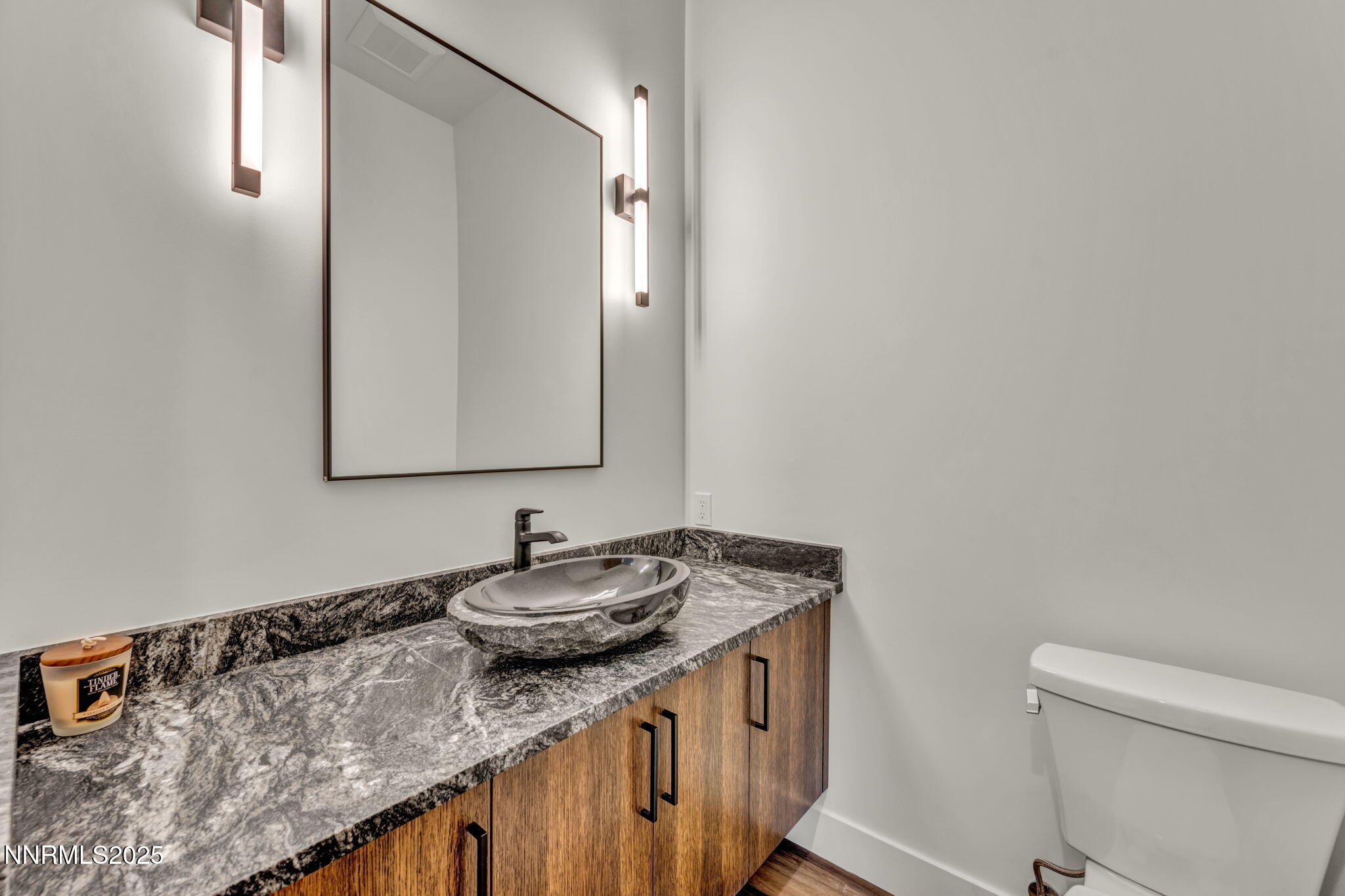 65-web-or-mls-1971-comstock-dr