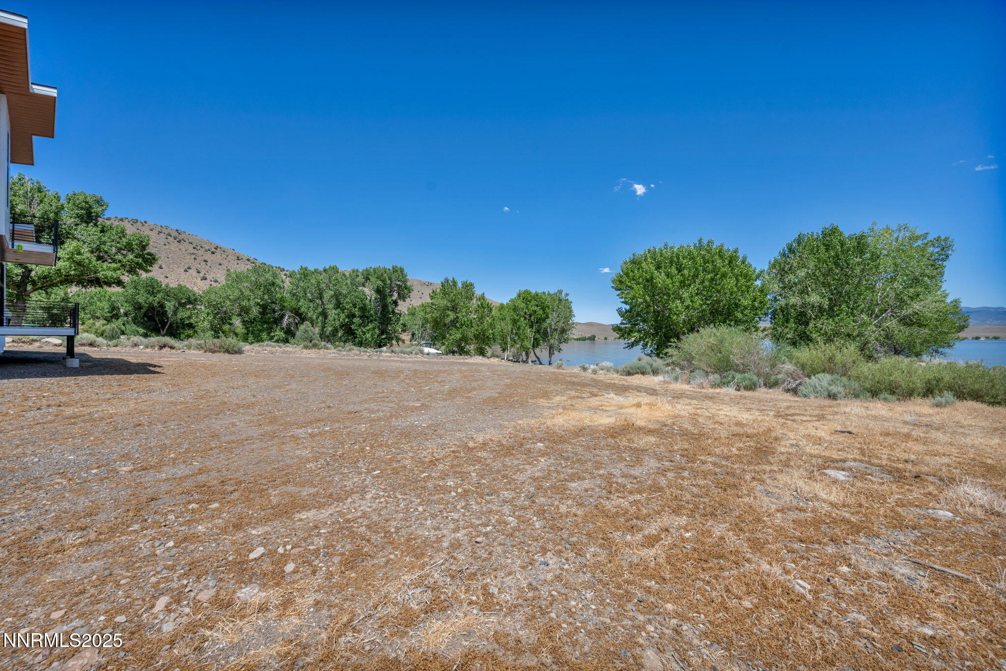 23-web-or-mls-1971-comstock-dr