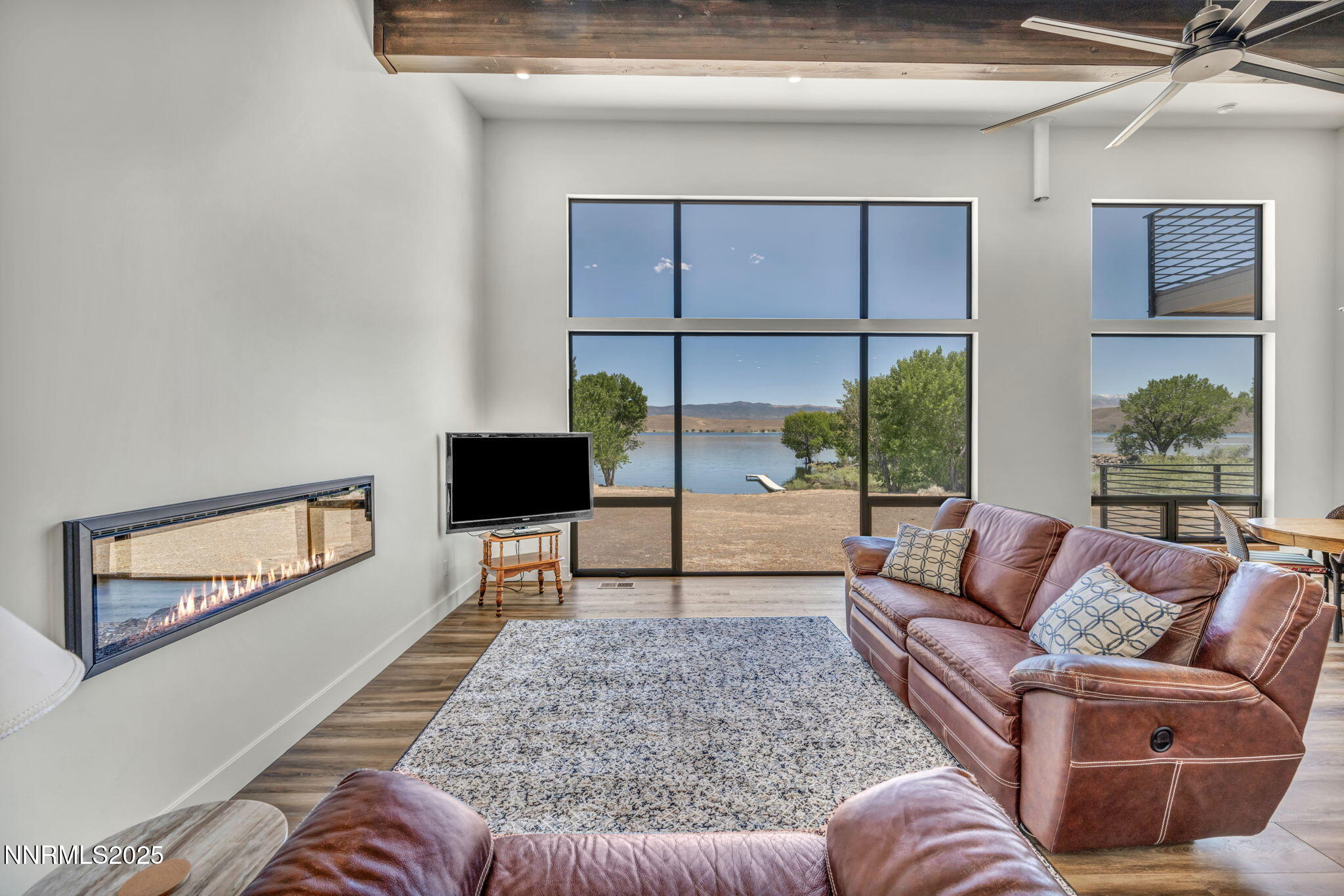 54-web-or-mls-1971-comstock-dr