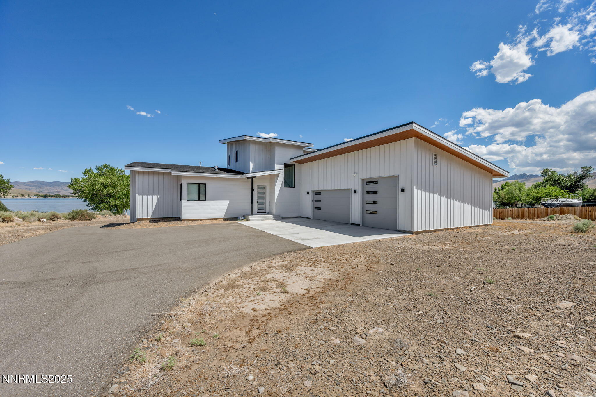4-web-or-mls-1971-comstock-dr