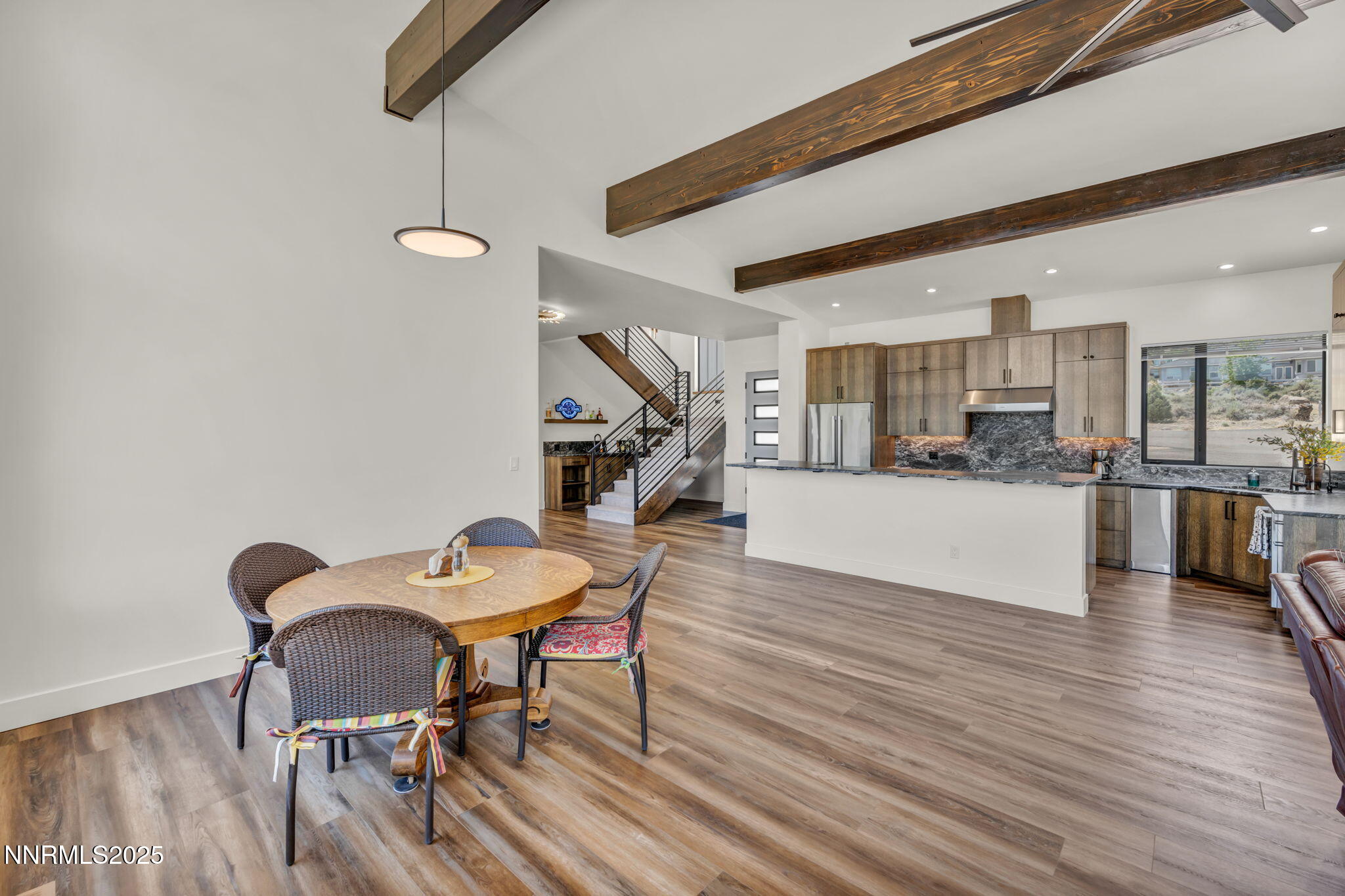 49-web-or-mls-1971-comstock-dr