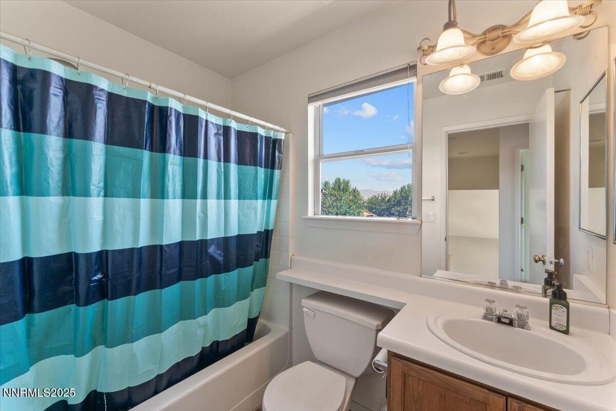 24-8720 Malibu Drive Reno NV 89506 (22 o