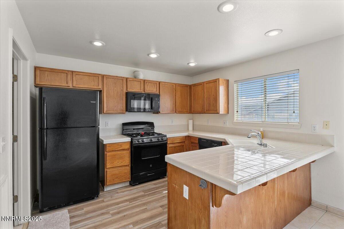 12-8720 Malibu Drive Reno NV 89506 (12 o