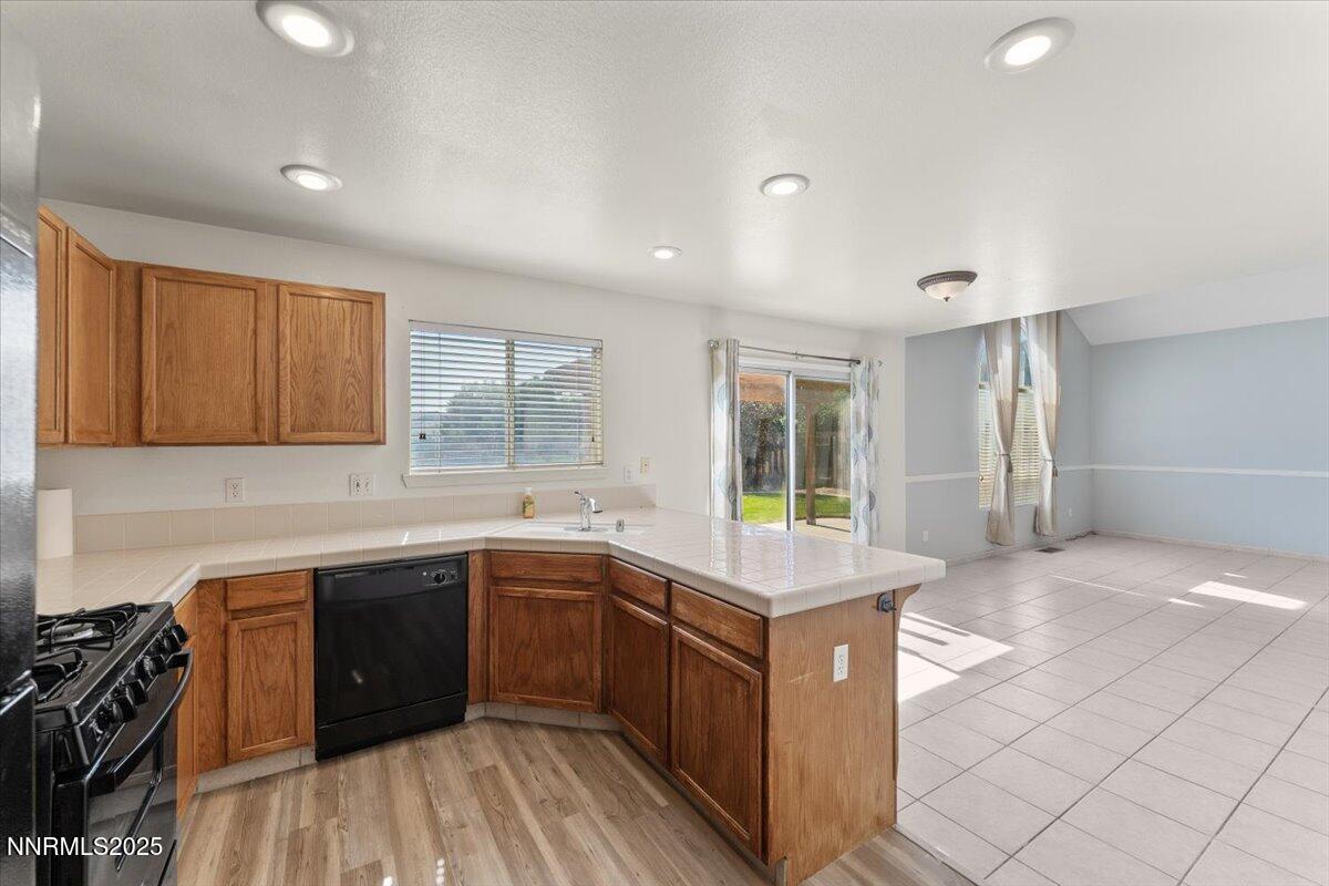 14-8720 Malibu Drive Reno NV 89506 (14 o