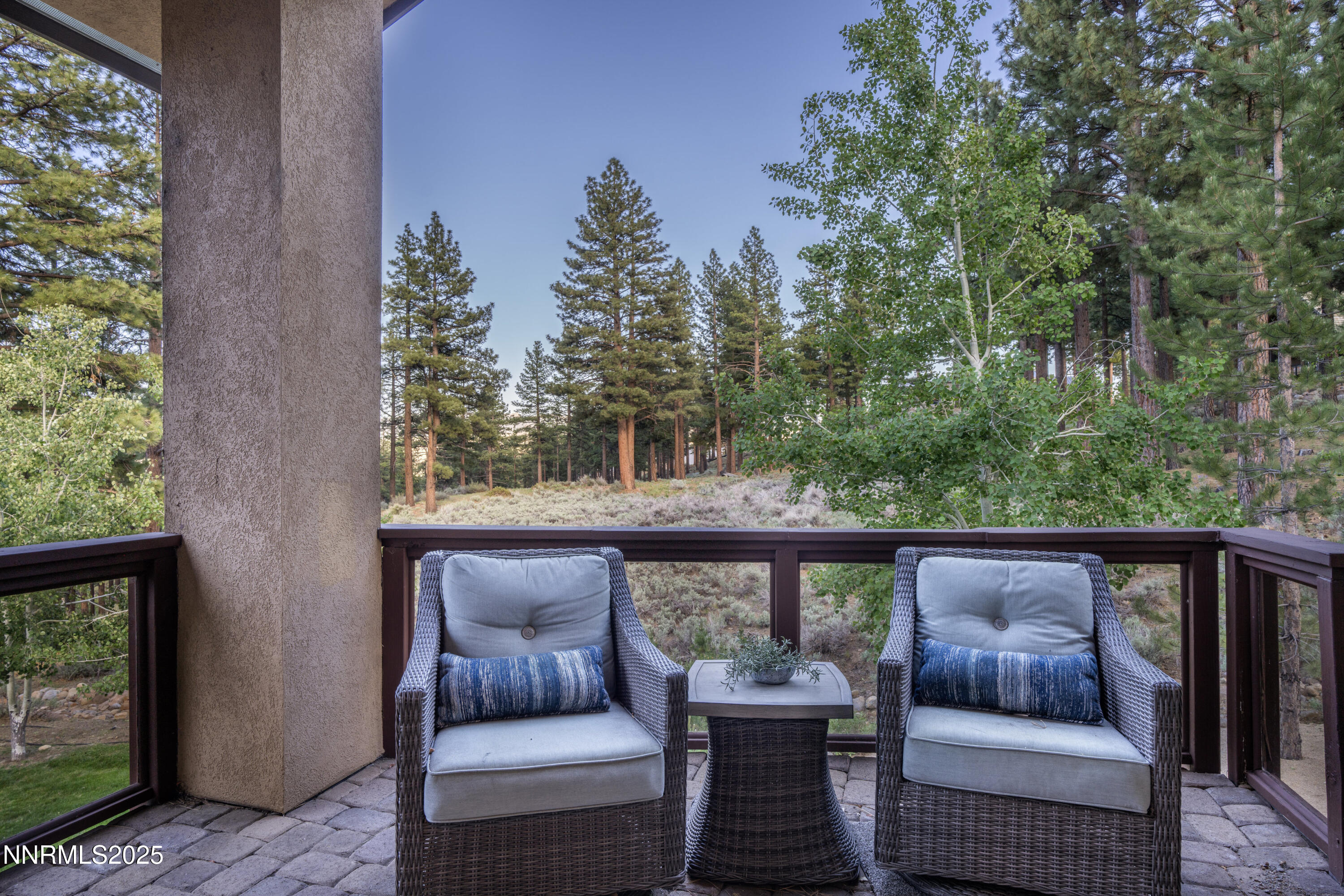 013_43_235-timbercreek-ct_27