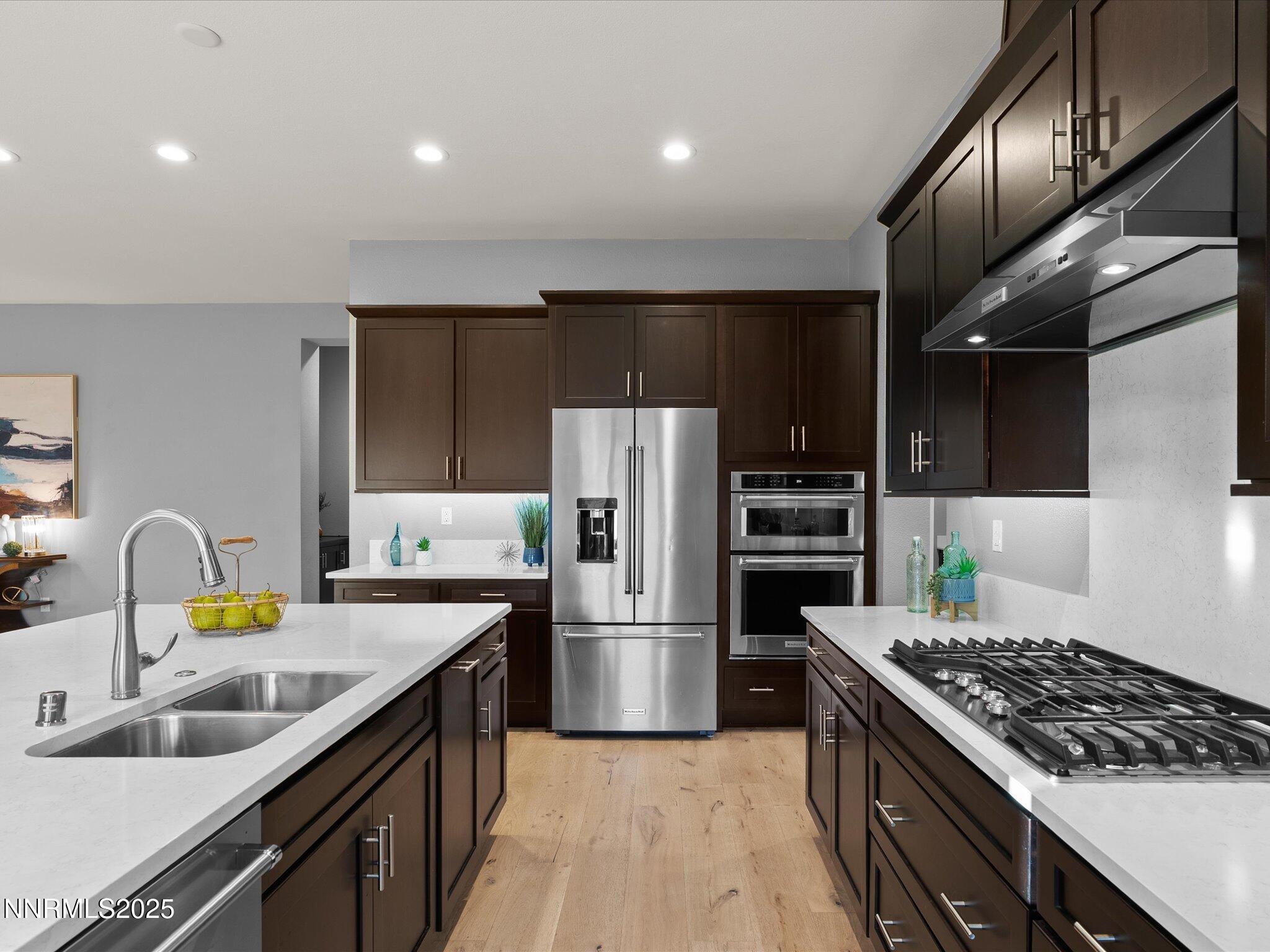 28-2348 Stonerise-127