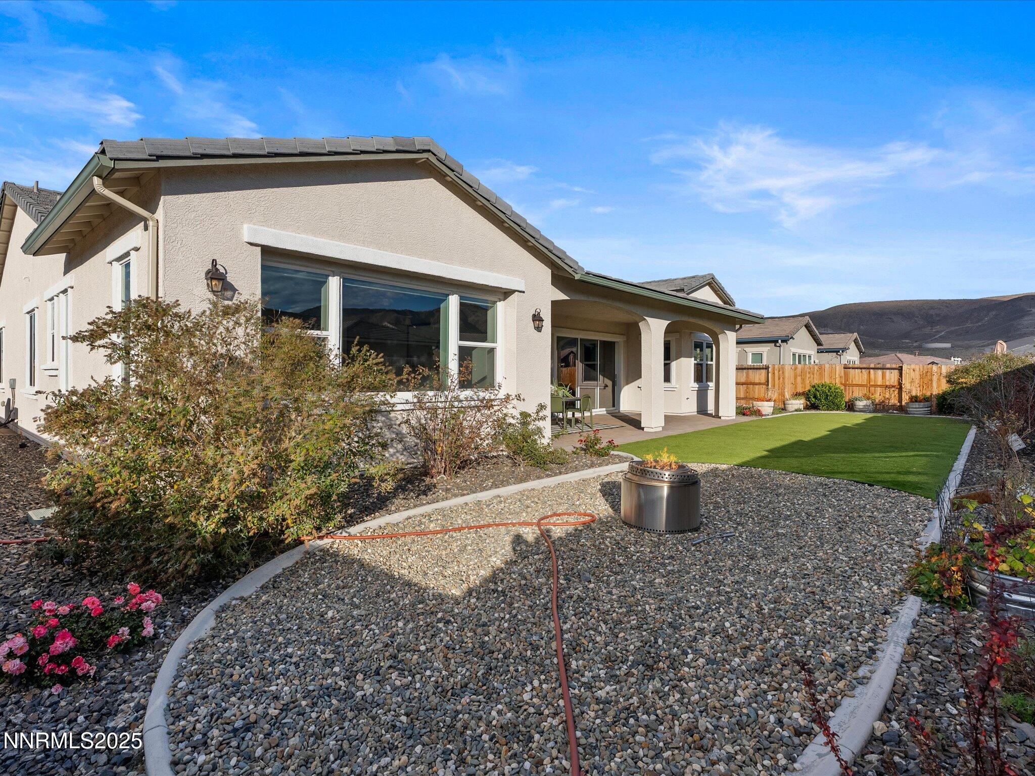 65-2348 Stonerise-164